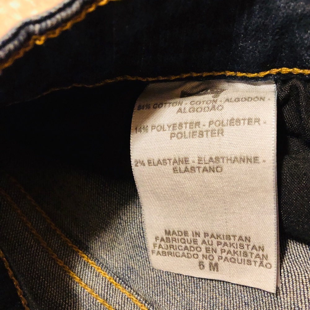 Levi’s - Picture 5 of 5